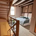 Apartament Le D Eugenie *