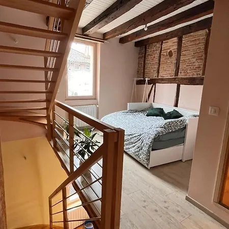 Апартаменты Le D Eugenie *